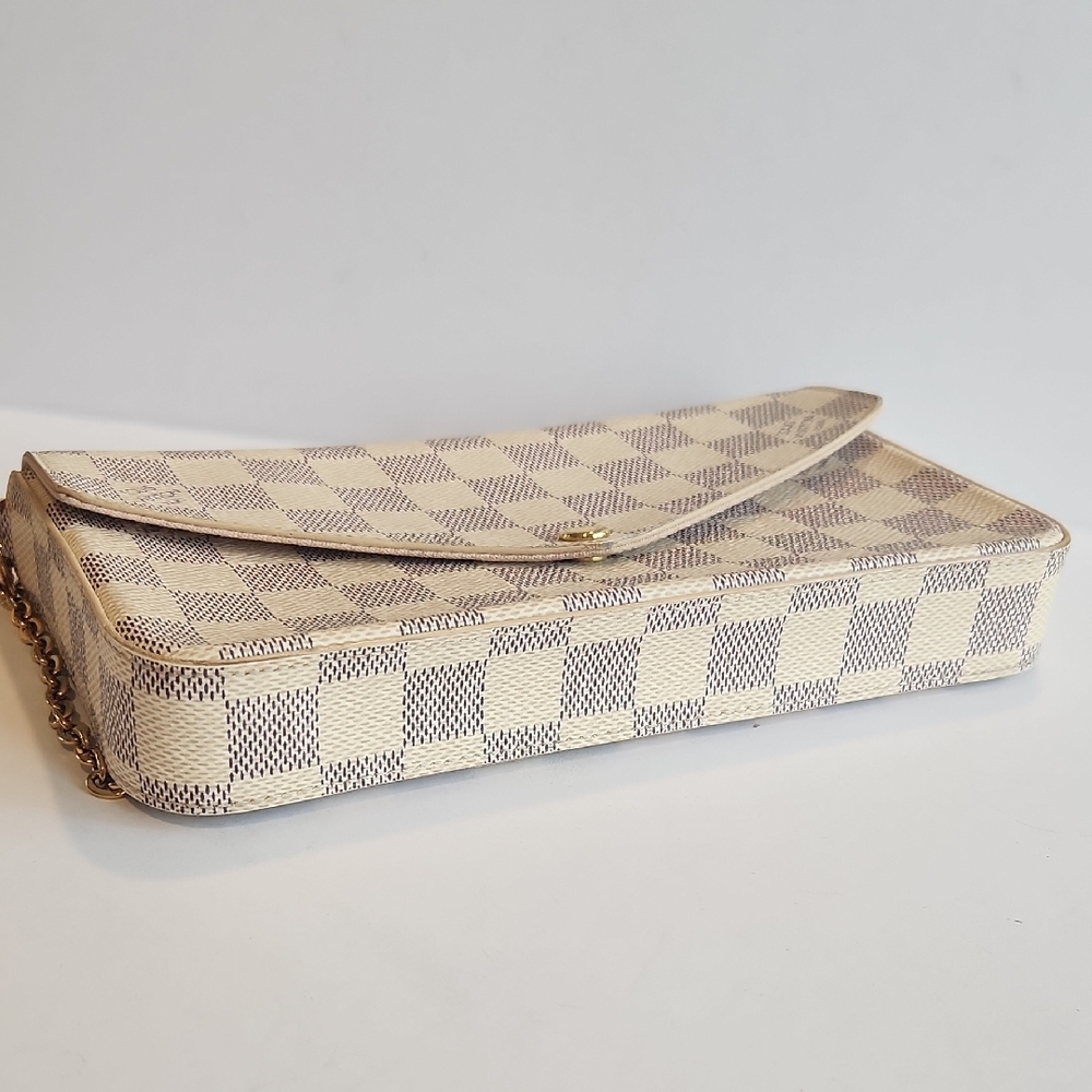 Louis Vuitton Cream Damier Azur Envelope Shoulder Bag - Picture 3 of 15